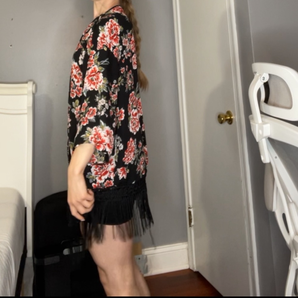 Cardigan - Picture 3 of 7